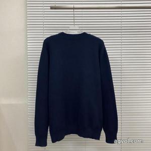 Valentlnoハートアルファベットロゴジャカードラウンドネックセーター