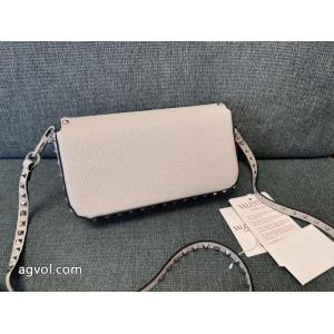 ヴァレンティノ先行入荷 最新商品即完売必至 先取り    バッグブランド 品 スーパー コピー.
