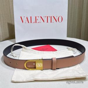 話題沸騰 2026新作新品 注目なアイテムベルトVALENTINOブランド スーパー コピー.