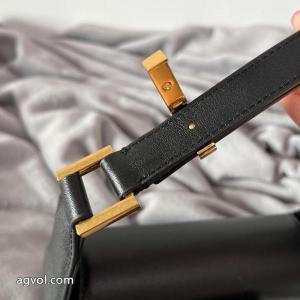 ブランド コピー 品VALENTINOバッグ大人気商品 即発◆高級 素敵な商品..