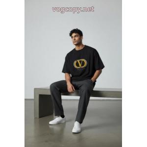人気定番2026 日本未入荷 国内初上陸VALENTINO半袖Tシャツコピー ブランド 通販 安心