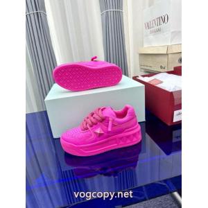スニーカーブランド 通販店VALENTINOトップトレンド2026 軽やかな素材感 在庫品..