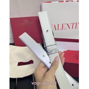 今年のトレンドのシルエット 話題の新作到着 極上の着心地VALENTINOブランド コピー 安心    ベルト.