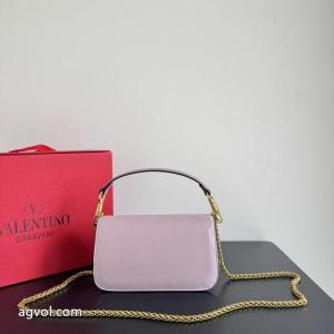 VALENTINO人気爆だんな売れ筋！ 無造作 使い勝手も良好コピー ブランド 販売バッグ.