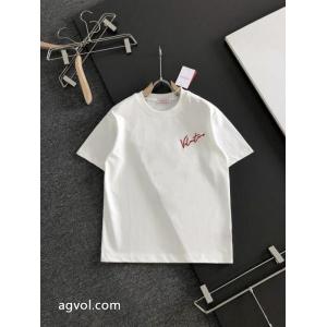 TシャツVALENTINOカジュアルに使える 人気爆発 大好評ブランド フェイク.