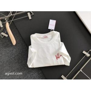 TシャツVALENTINOカジュアルに使える 人気爆発 大好評ブランド フェイク.