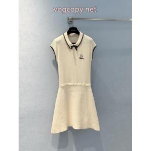 VALENTINOワンピース通販 ブランドトレンドのコーディネート 新作コレクションが登場 万能着.