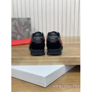 爆買い格安 ラフでこなれ感! 限定デザイン偽 ブランドスニーカーVALENTINO