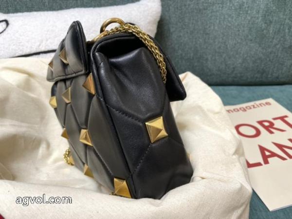 バッグVALENTINOブランド コピー s 級話題となる人気品 最高にCOOL秋冬新作 雑誌掲載. 7
