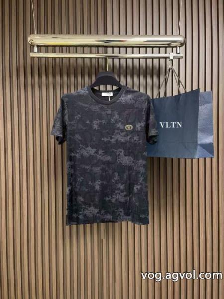半袖T激安 ブランドVALENTINO20262026の必須アイテム 最高な材料 全体的に調和のある. 0