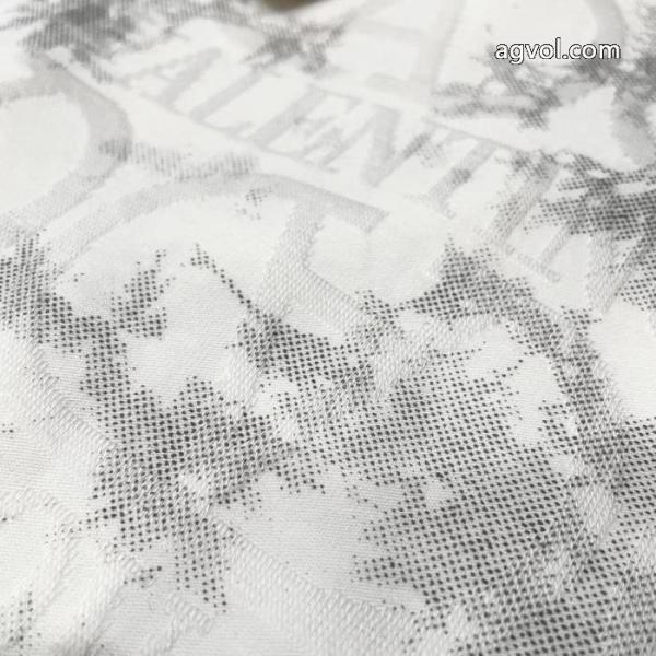 半袖T激安 ブランドVALENTINO20262026の必須アイテム 最高な材料 全体的に調和のある. 5