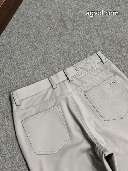VALENTINOデザイン性抜群 魅惑 超人気美品偽物 ブランドジーパン.. 5