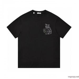 コピー 商品 ブランドモデル大絶賛 大人買いする方も多い 人気商品セールLOEWE半袖Tシャツ
