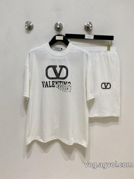 珍しい 手頃価格でオシャレ スタイルUPして着こなすコピー 商品 通販VALENTINO セット. 0