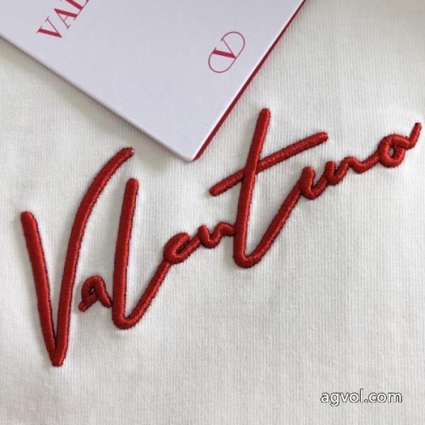 TシャツVALENTINOカジュアルに使える 人気爆発 大好評ブランド フェイク. 3