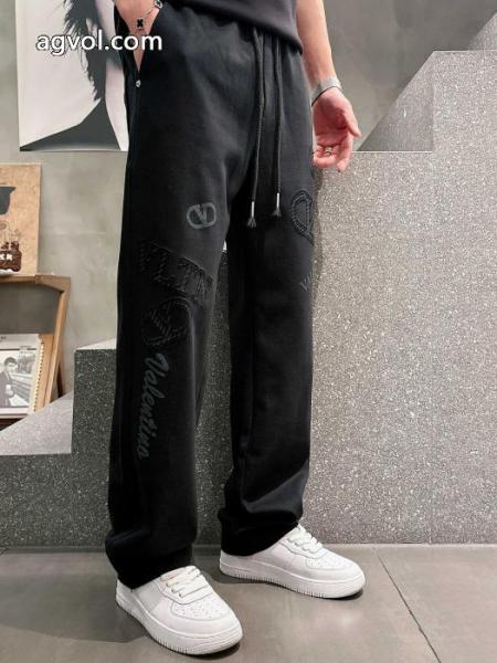 通販 ブランドVALENTINO信頼できる製品 大人気ブランド 2026年冬の王道ブランド!スラックス. 3