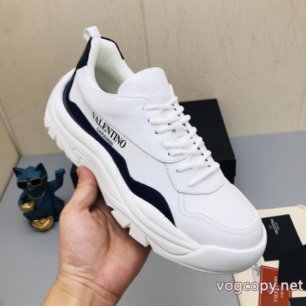 スニーカーVALENTINO高級感演出 人気のオシャレものから お手頃価格でGET偽 ブランド 購入. 7